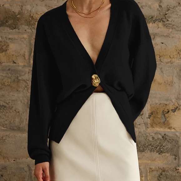 Commense Sweaters - Commense Elegant Black Cardigan with Gold Accent